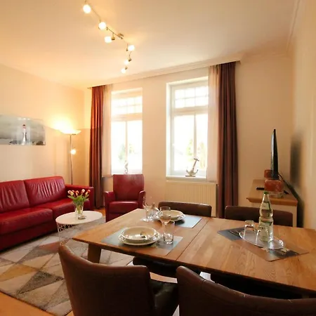 Annabelle By Rujana Binz