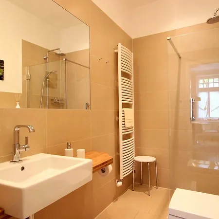 Annabelle By Rujana *