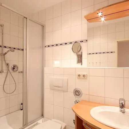 Annabelle By Rujana Binz